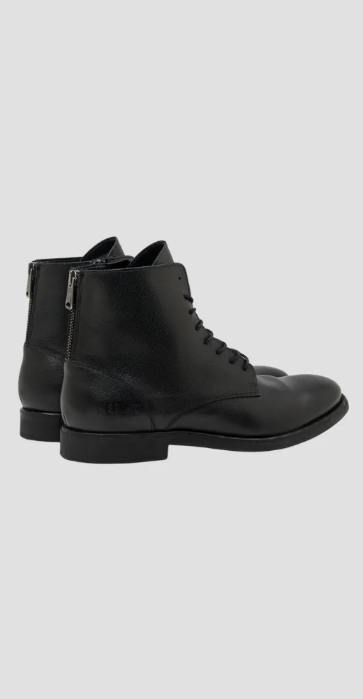 Booster Mid-Cut Leather Ankle Boots