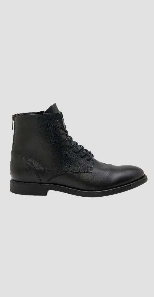 Booster Mid-Cut Leather Ankle Boots