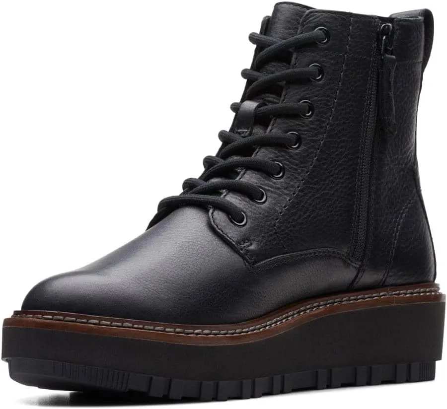 Clarks Unisex-Adult Oriannaw Lace Sneaker
