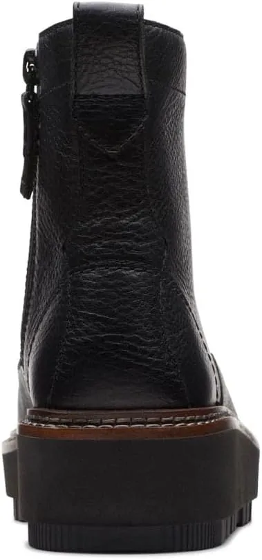 Clarks Unisex-Adult Oriannaw Lace Sneaker