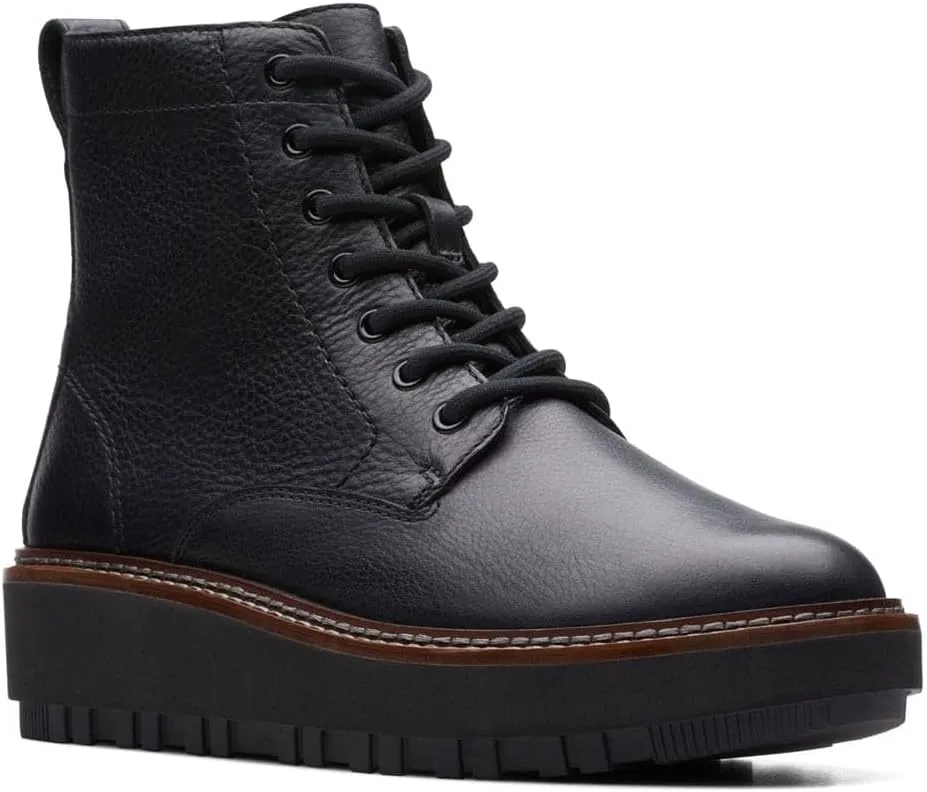 Clarks Unisex-Adult Oriannaw Lace Sneaker