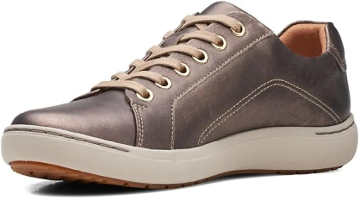 Clarks Women's Nalle Lace Sneaker