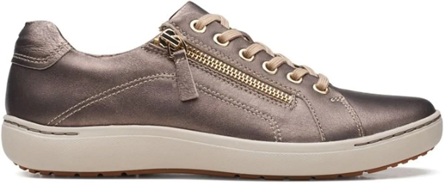 Clarks Women's Nalle Lace Sneaker