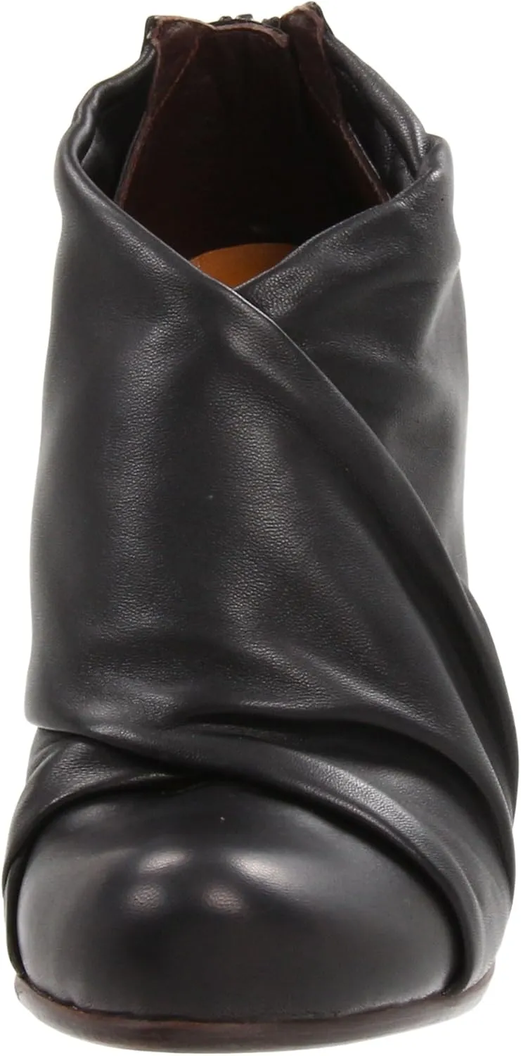Coclico Women's Orwell Ankle Boot