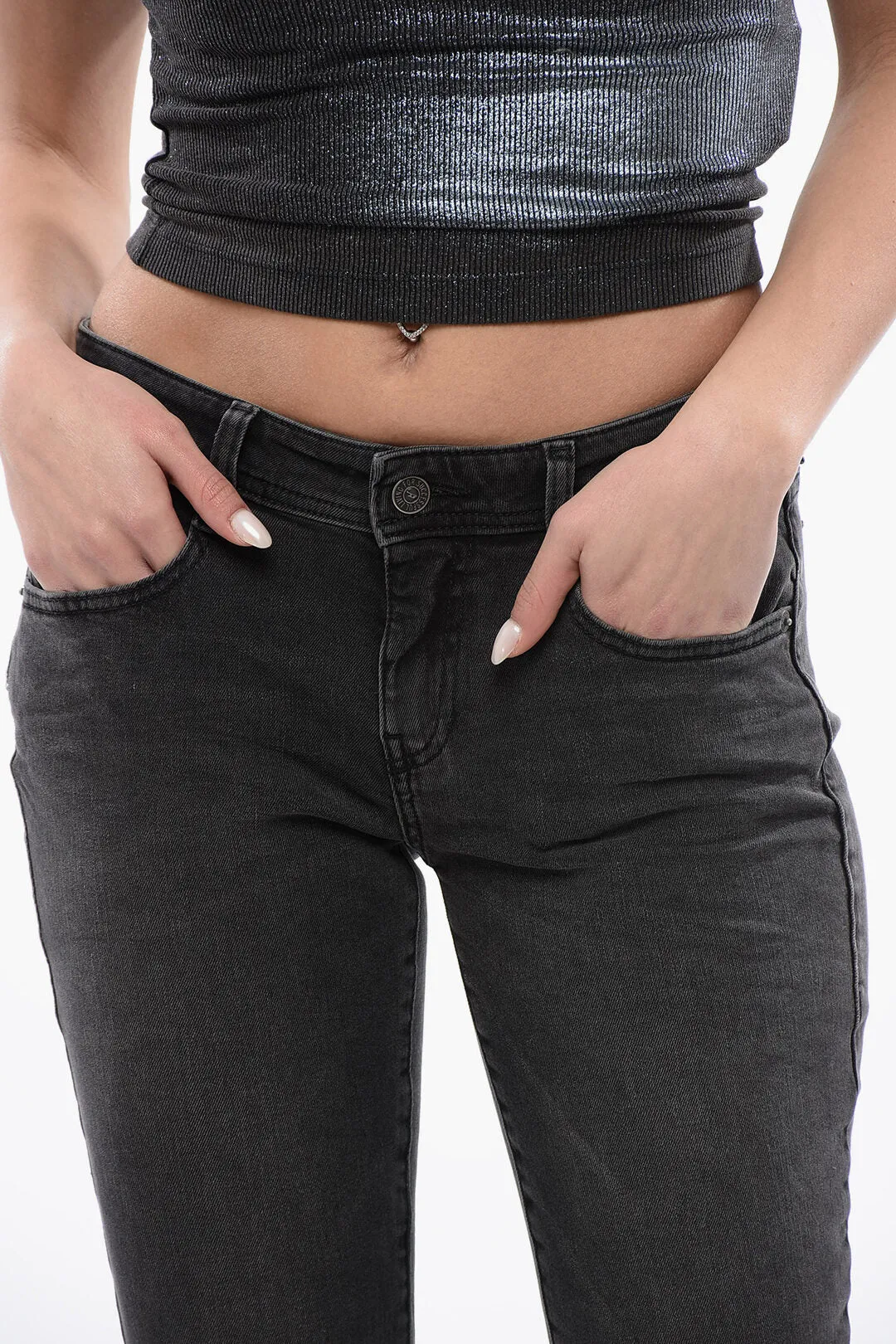 Diesel Low Waist Boot Cut Effect 1969 D-EBBEY Slim Fit Jeans 24cm L