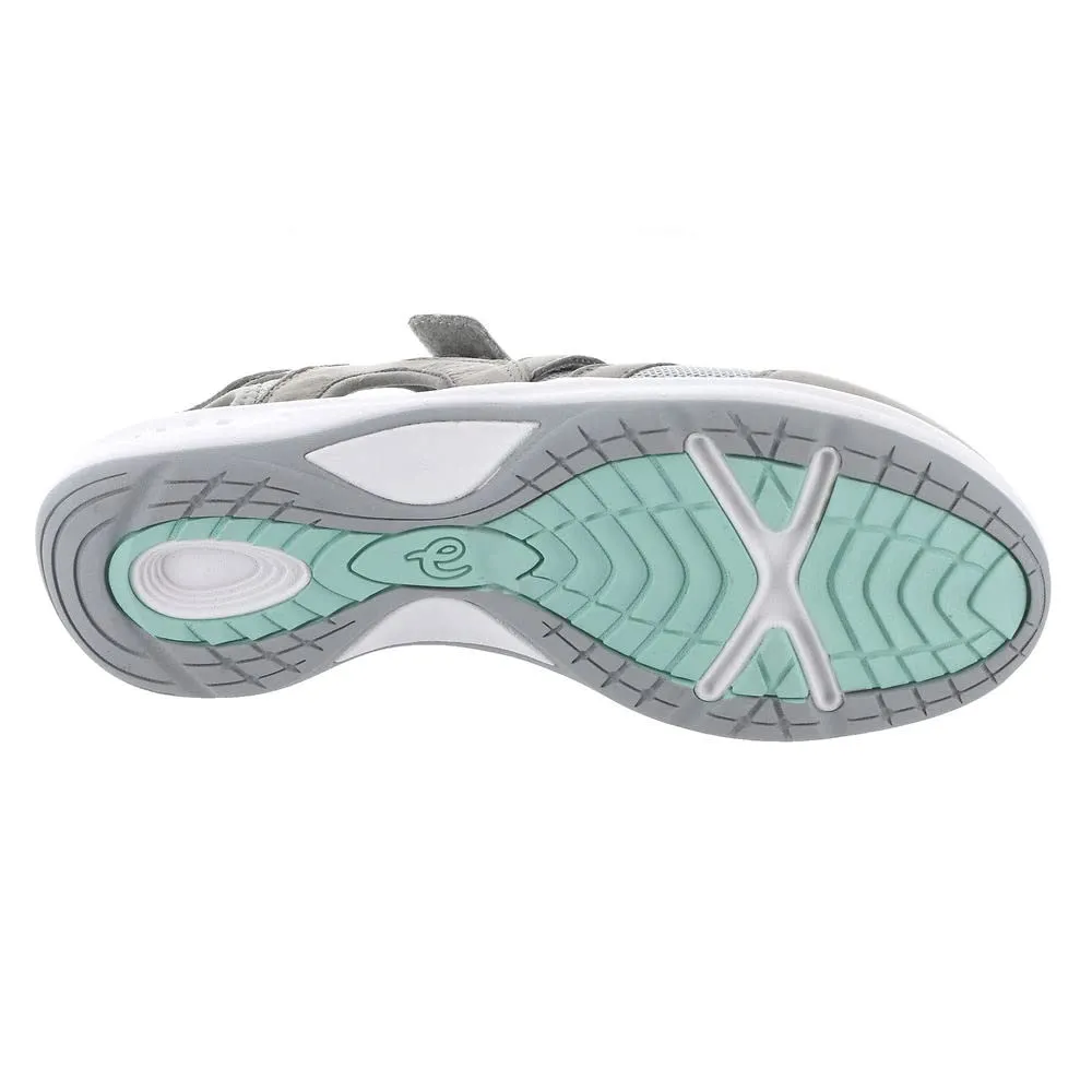 Easy Spirit Women's Esplash Sport Sandal, Grey 051, 6 X-Wide