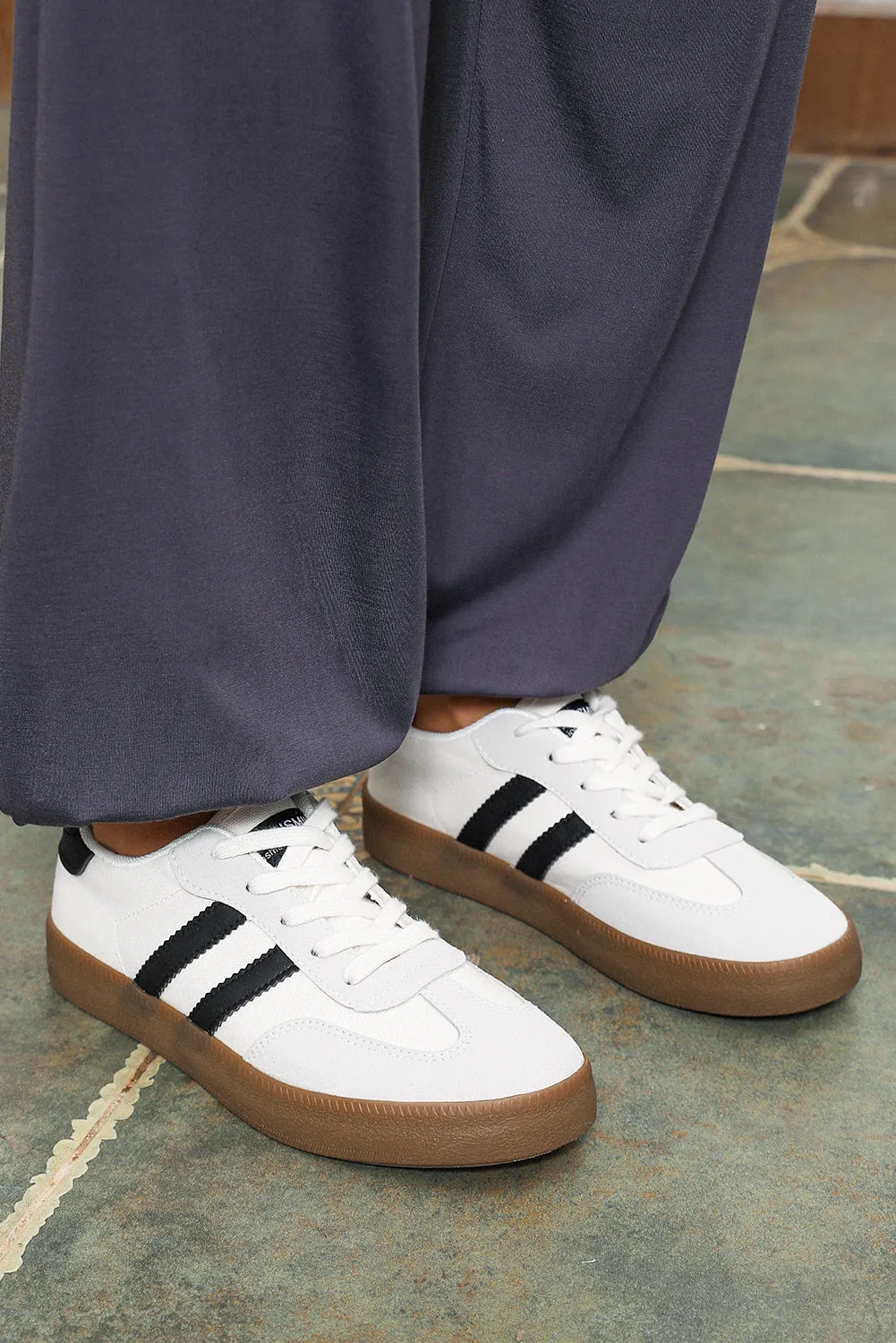 Lace Up Sneaker — White with Black Stripe