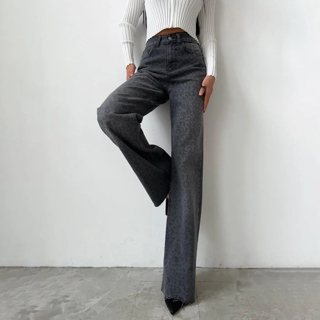 Leopard Jeans for Women High Waist Straight Leg Boot Cut Pants Vintage Loose Fit Baggy Jeans Cheetah Print Pants