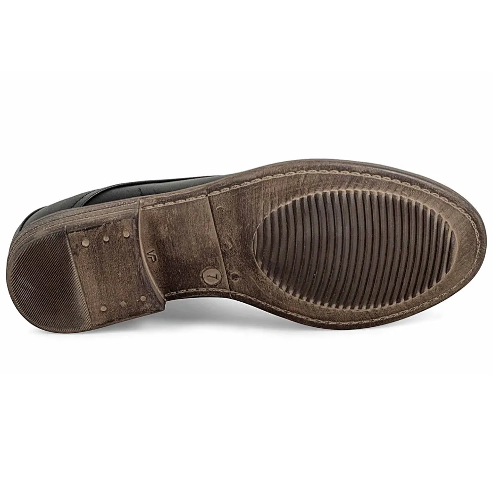 Letty Oxford