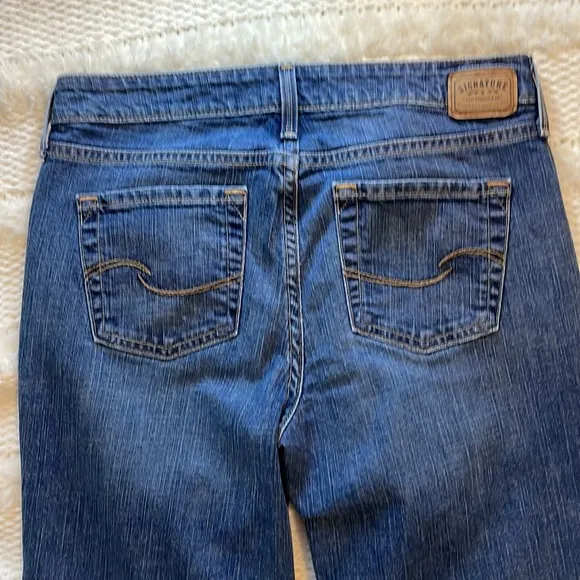 Levi Strauss signature low rise boot cut jeans 8P petite