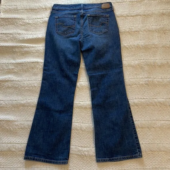 Levi Strauss signature low rise boot cut jeans 8P petite
