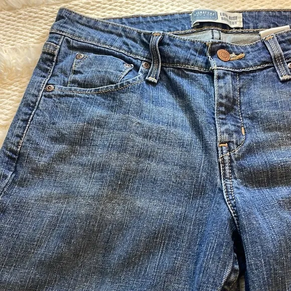 Levi Strauss signature low rise boot cut jeans 8P petite