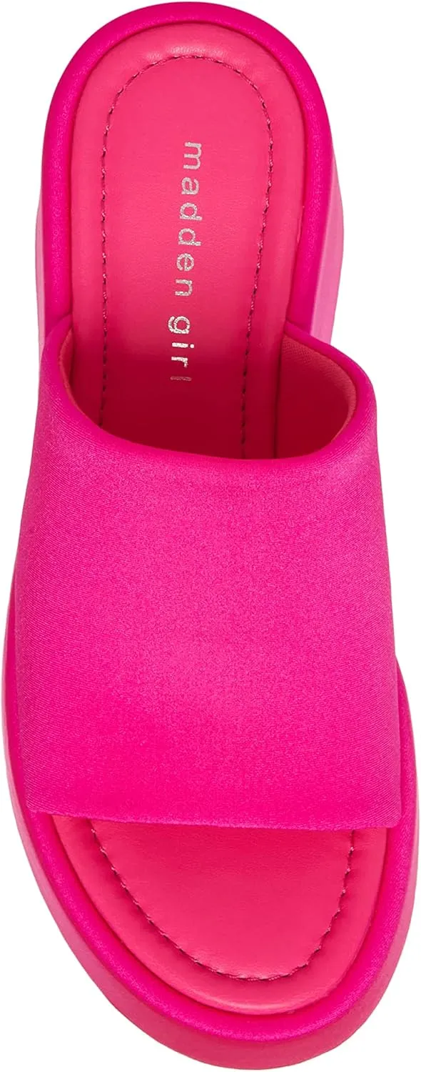 Madden Girl Women's Nicco Wedge Sandal