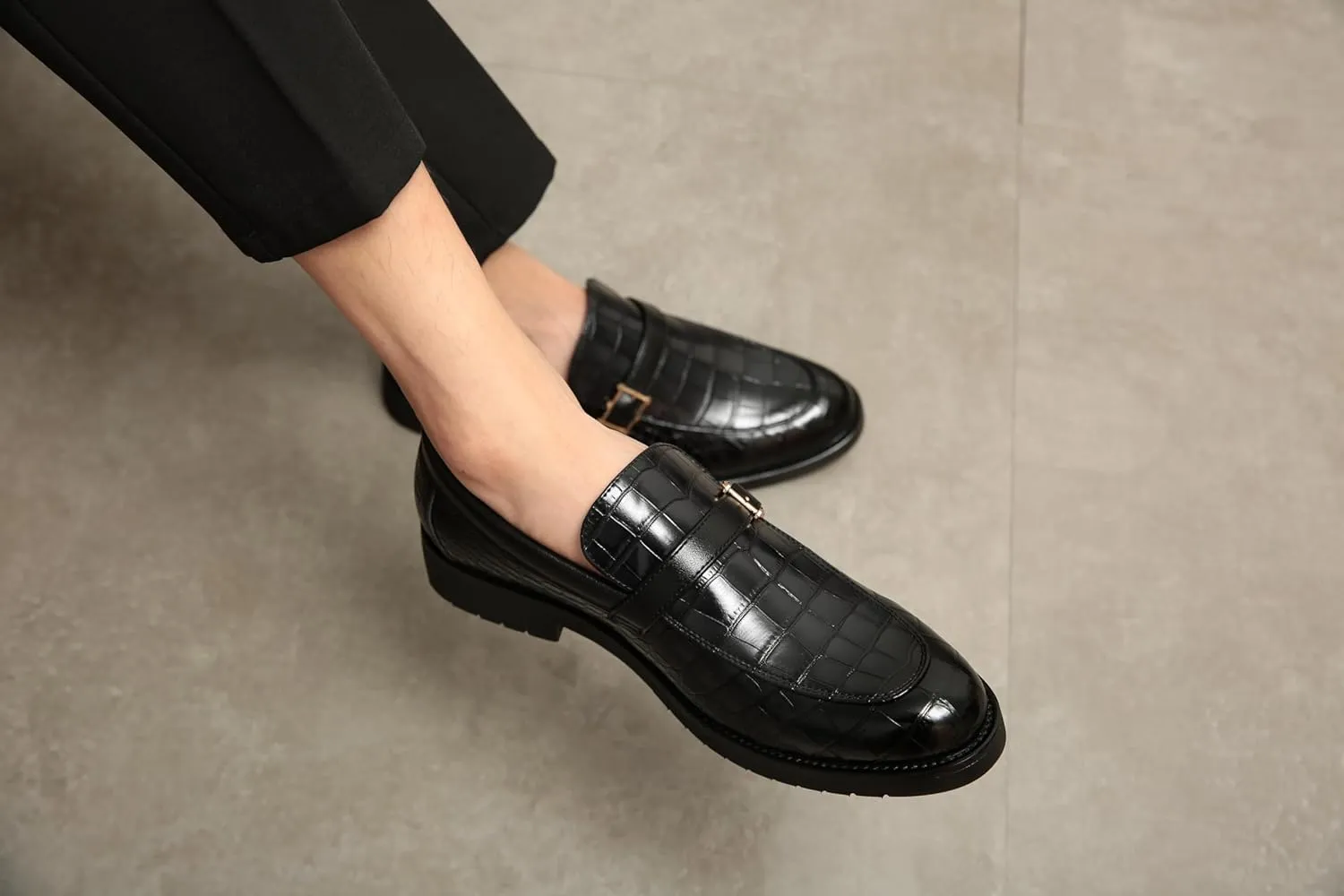Men's Crocodile Print Pointed Toe Slip On Bit Loafer Shoes - Stylish Formal Dress Shoes for Wedding Party