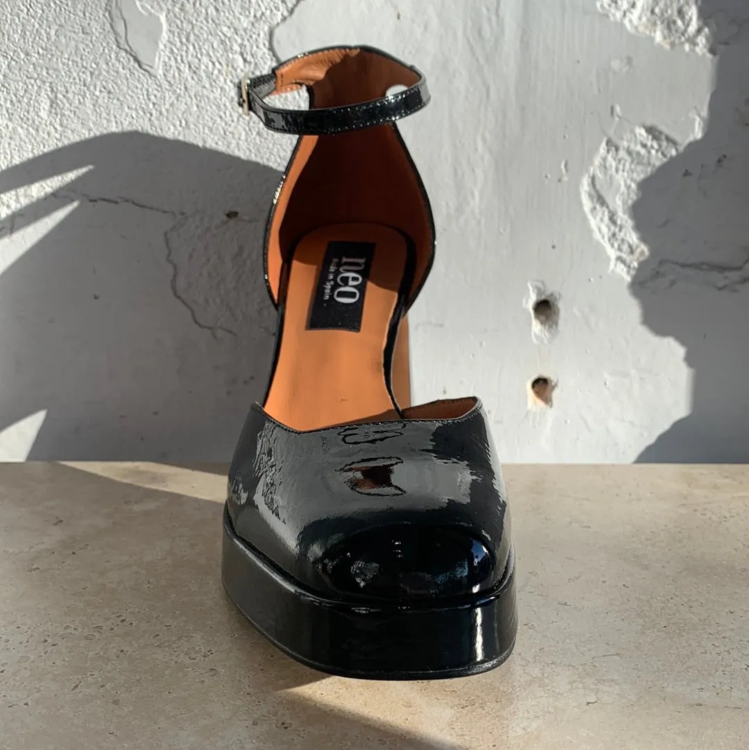 Neo 23566 Black