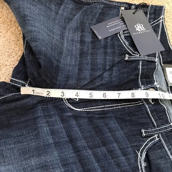 NWT! Rock and Republic 14M midrise Kassandra jeans