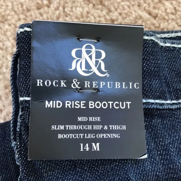 NWT! Rock and Republic 14M midrise Kassandra jeans
