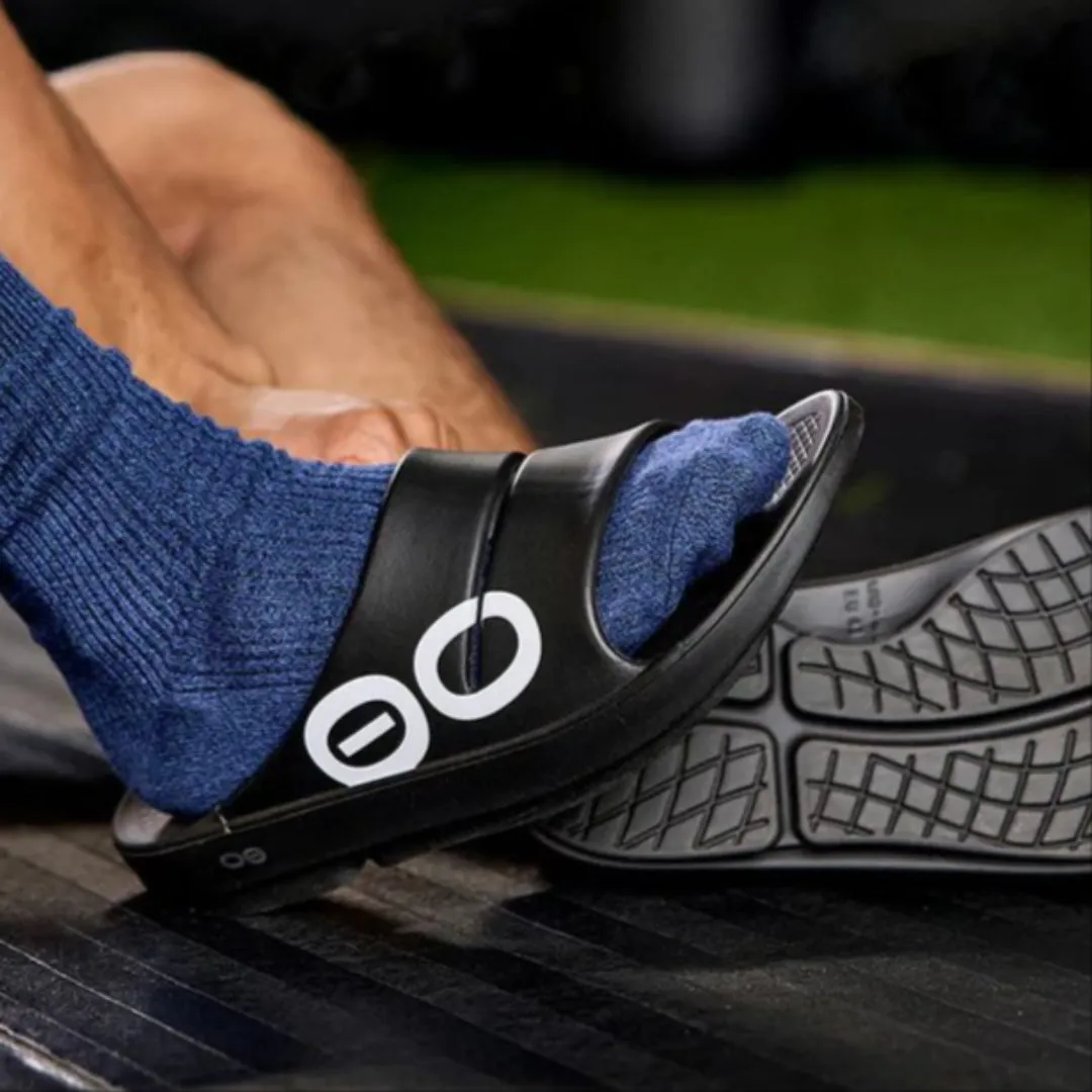Oofos Unisex's OOahh Sport Sandal (OF1500)