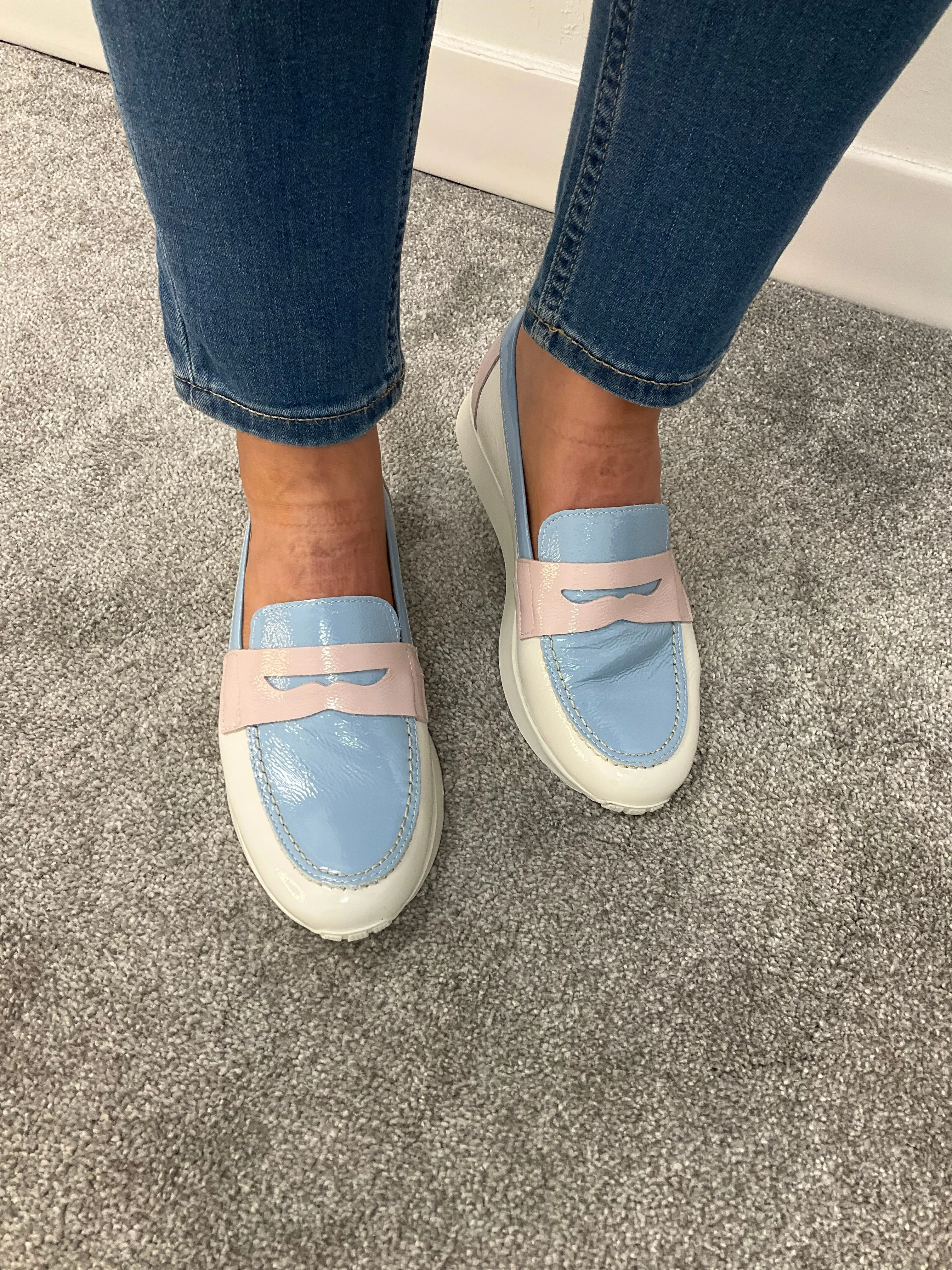 PIL25F WHITE/BLUE