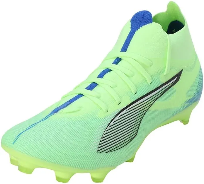 PUMA Women's Football Soccer Shoe