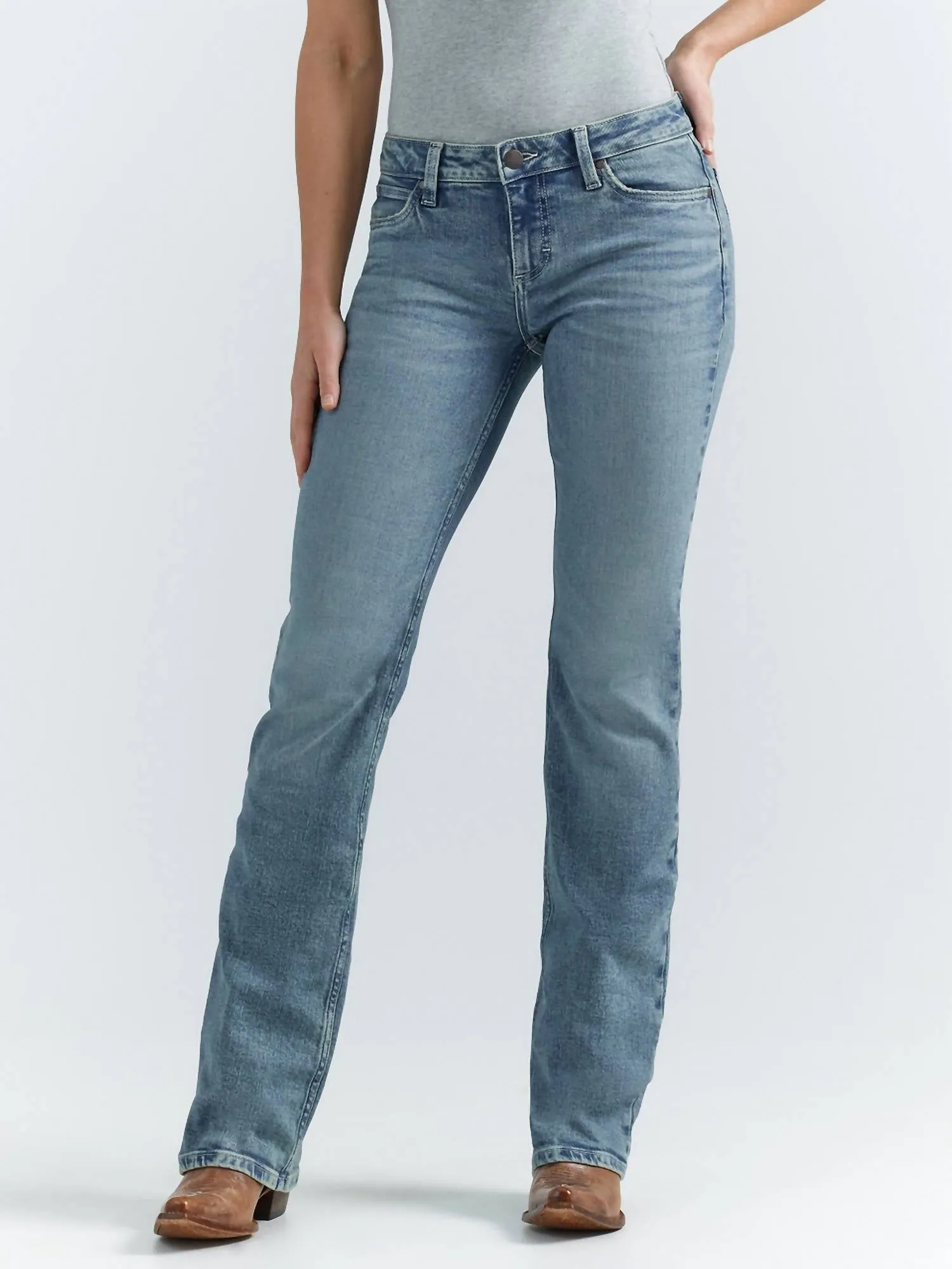 Retro Mae Mid Rise Boot Cut Jean In Alaina