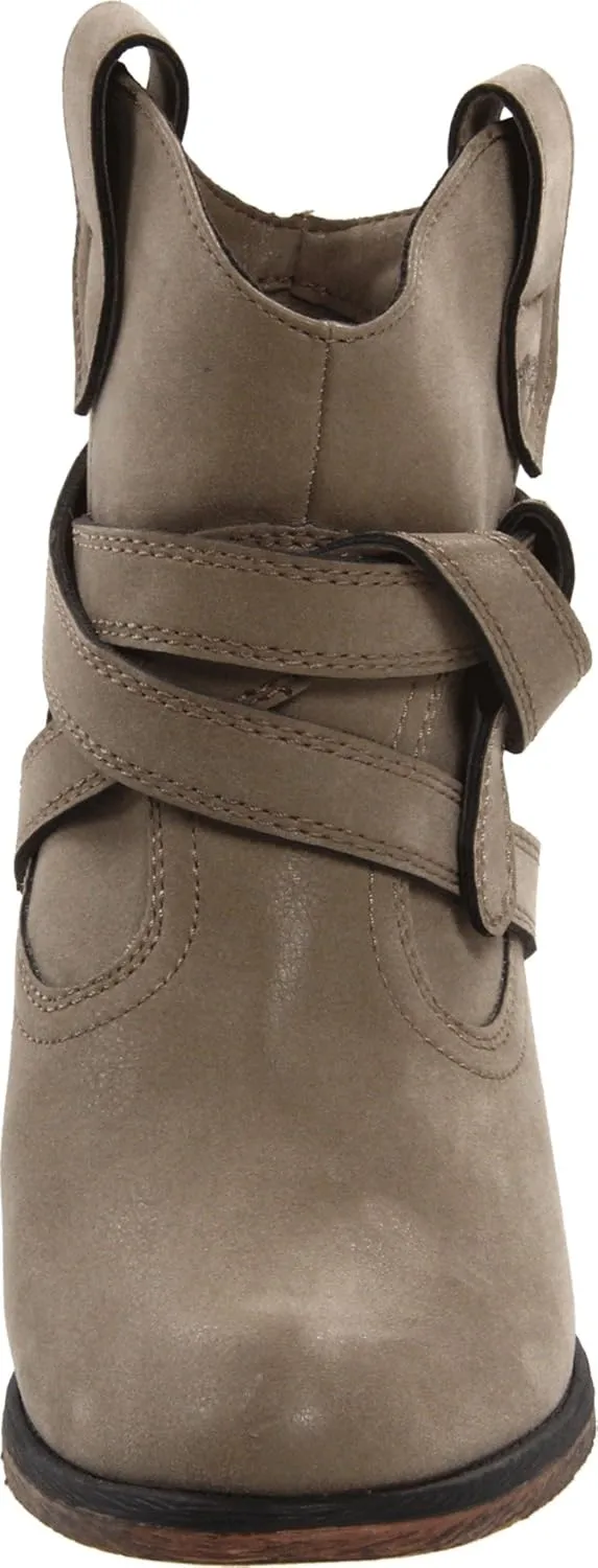 Rocket Dog Women Sayla Modern Ankle Boot with Pull-Up Tabs Western