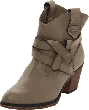 Rocket Dog Women Sayla Modern Ankle Boot with Pull-Up Tabs Western