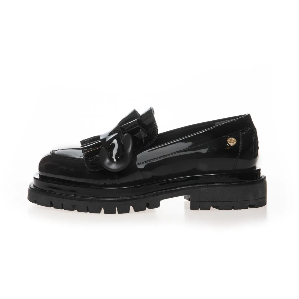 THE FAME SHOE - Black patent