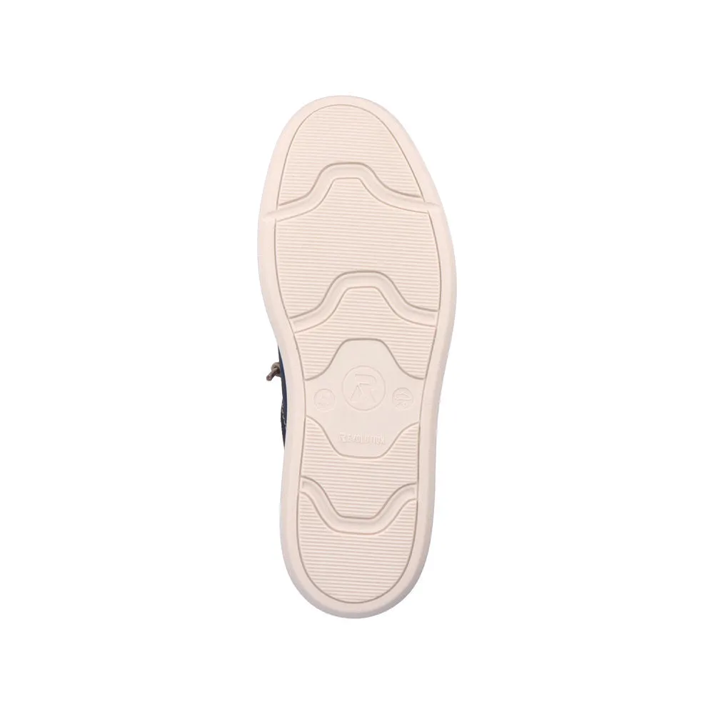 U0602 Lace Up Sneaker