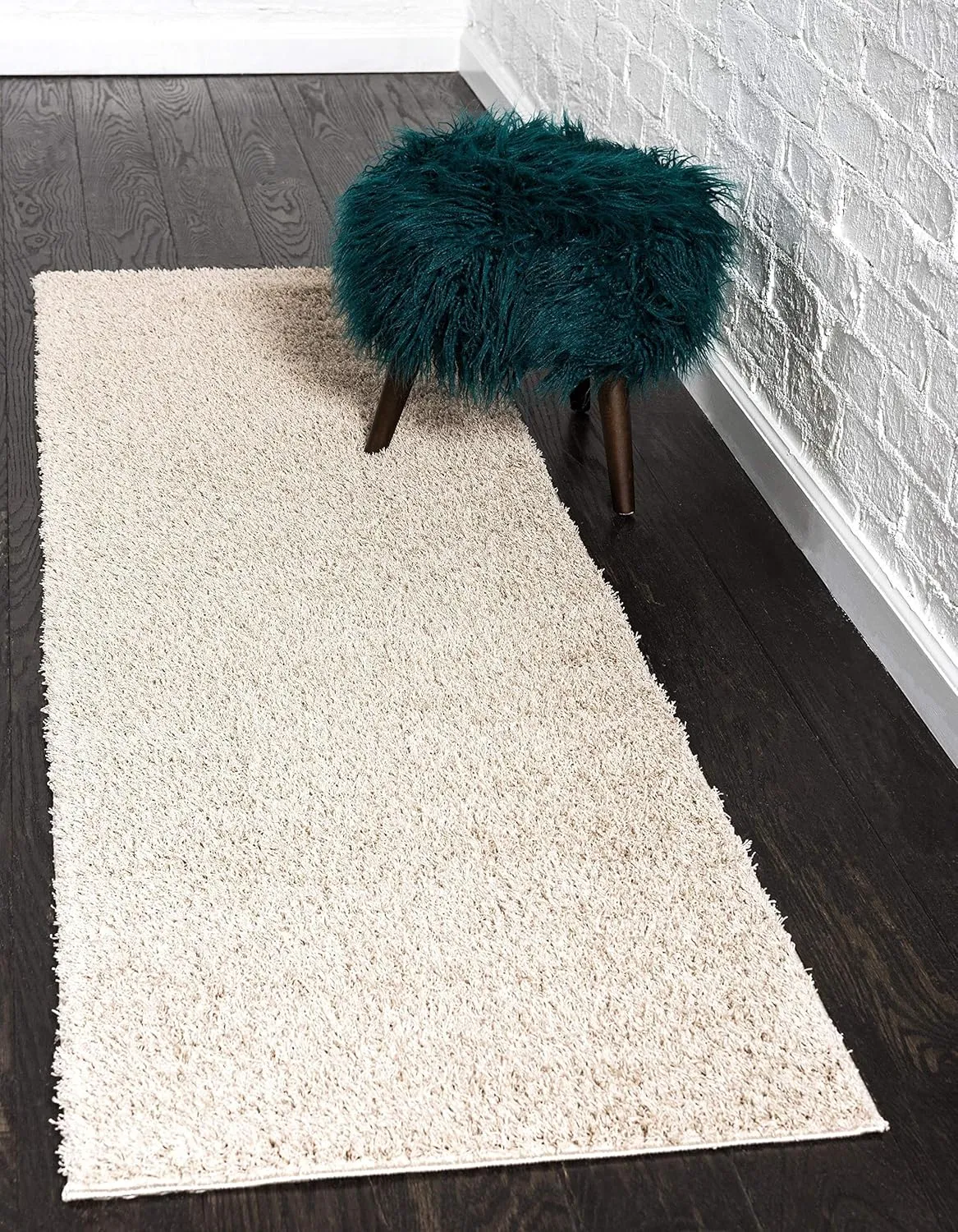 Unique Loom Studio Solid Shag Collection Urban Modern Super Soft & Plush Area Rug, 2 ft x 6 ft 7 in, Taupe
