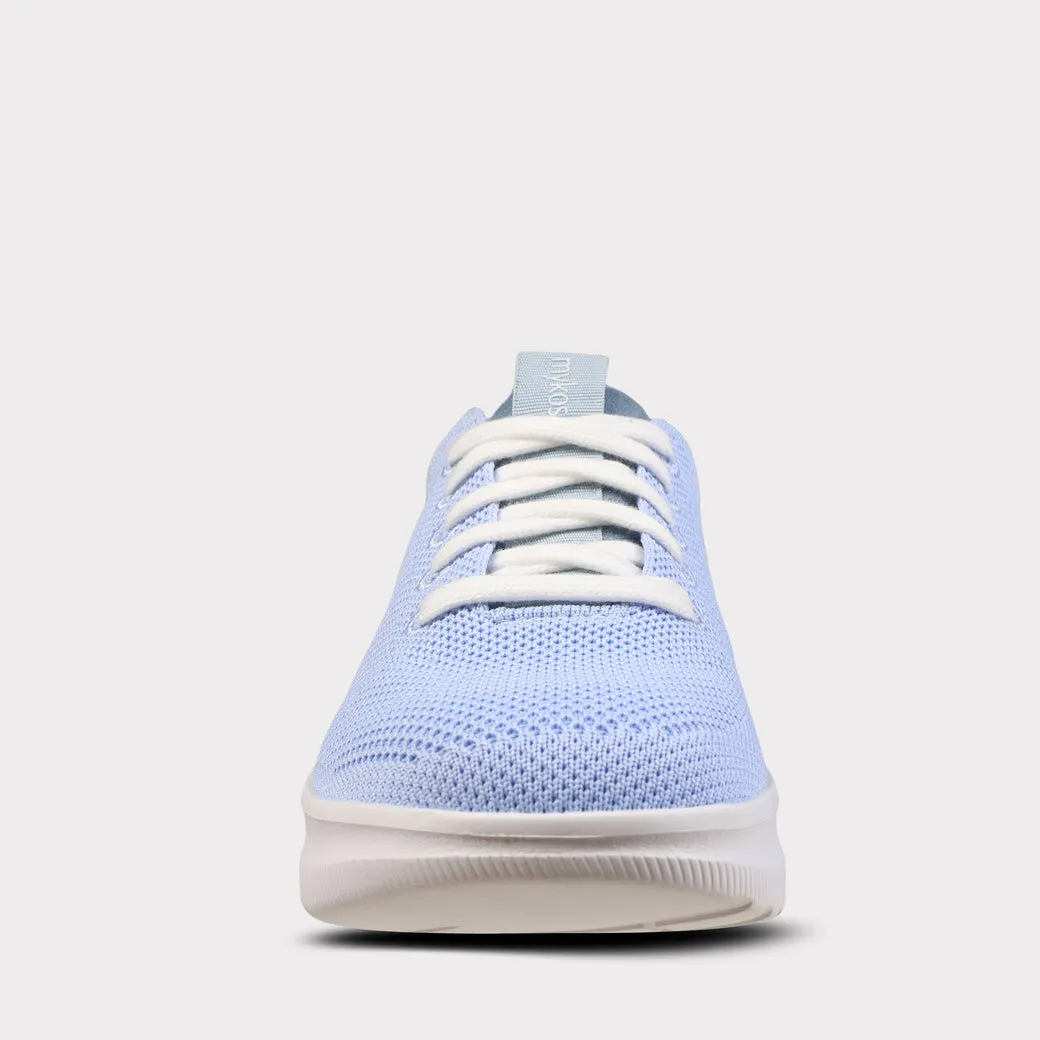 Winona Women's Lace-Up Sneaker