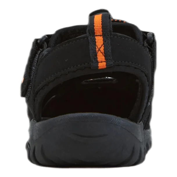 Worcin M Closed Sandal Black
