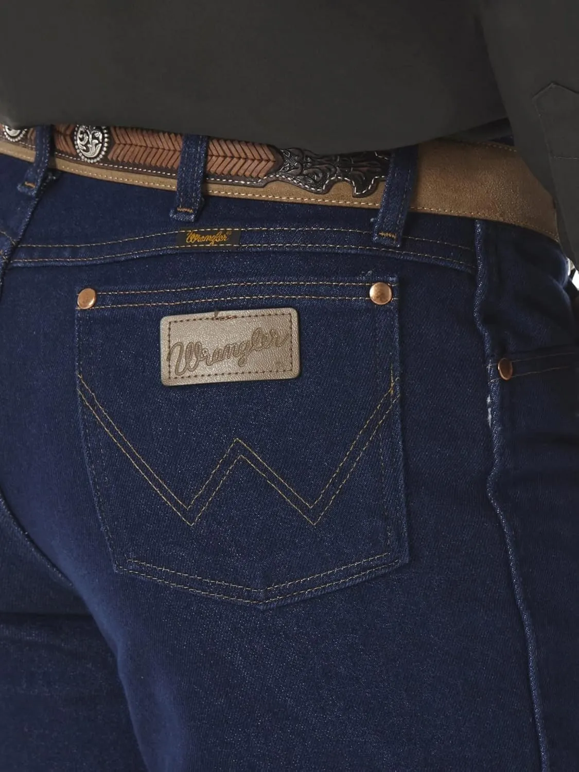 Wrangler Men's Cowboy Cut Stretch Slim Fit Boot Cut Jean