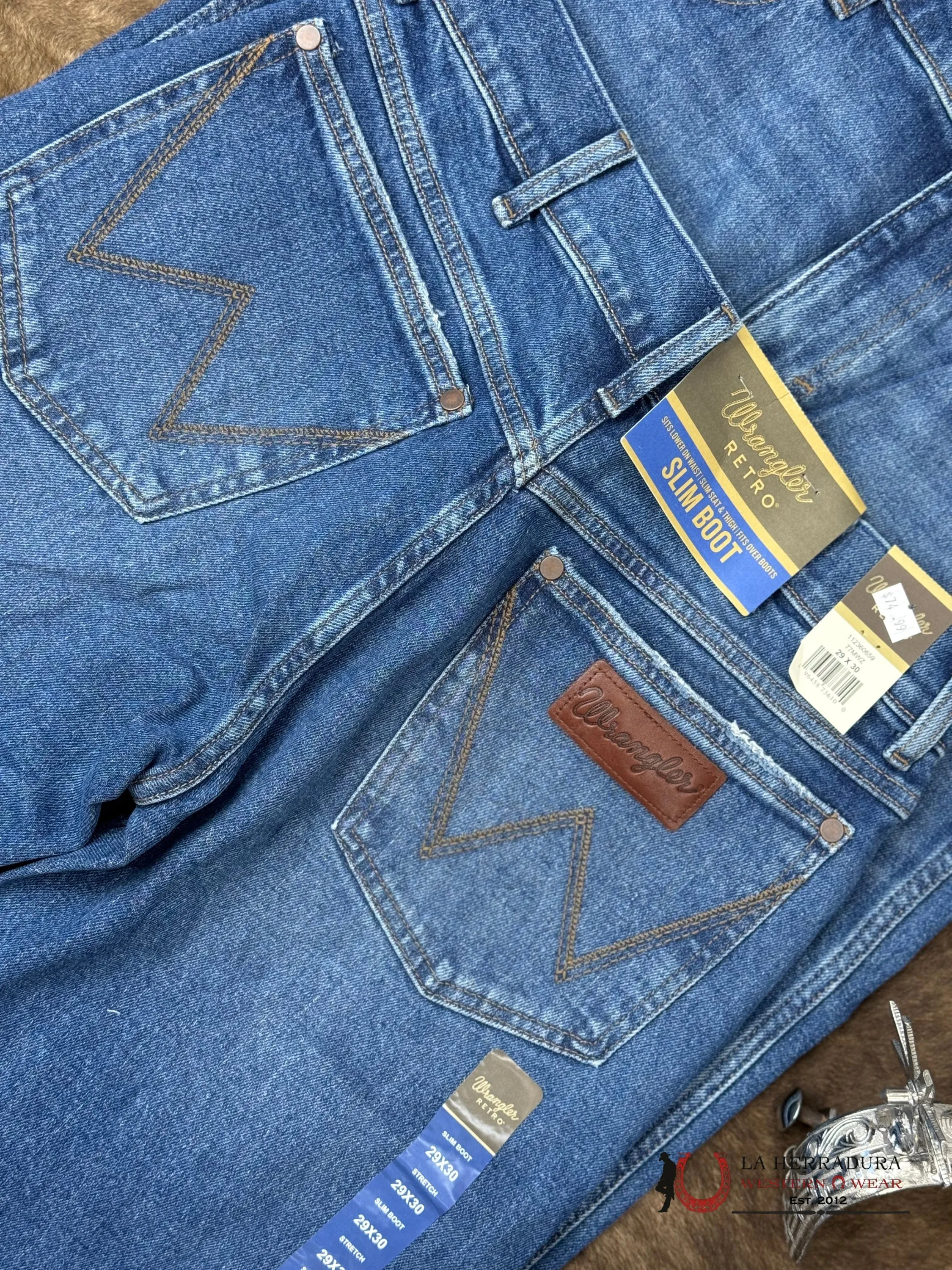 WRANGLER Slim BootCut Light Washed Jean 0659- 77MWZ