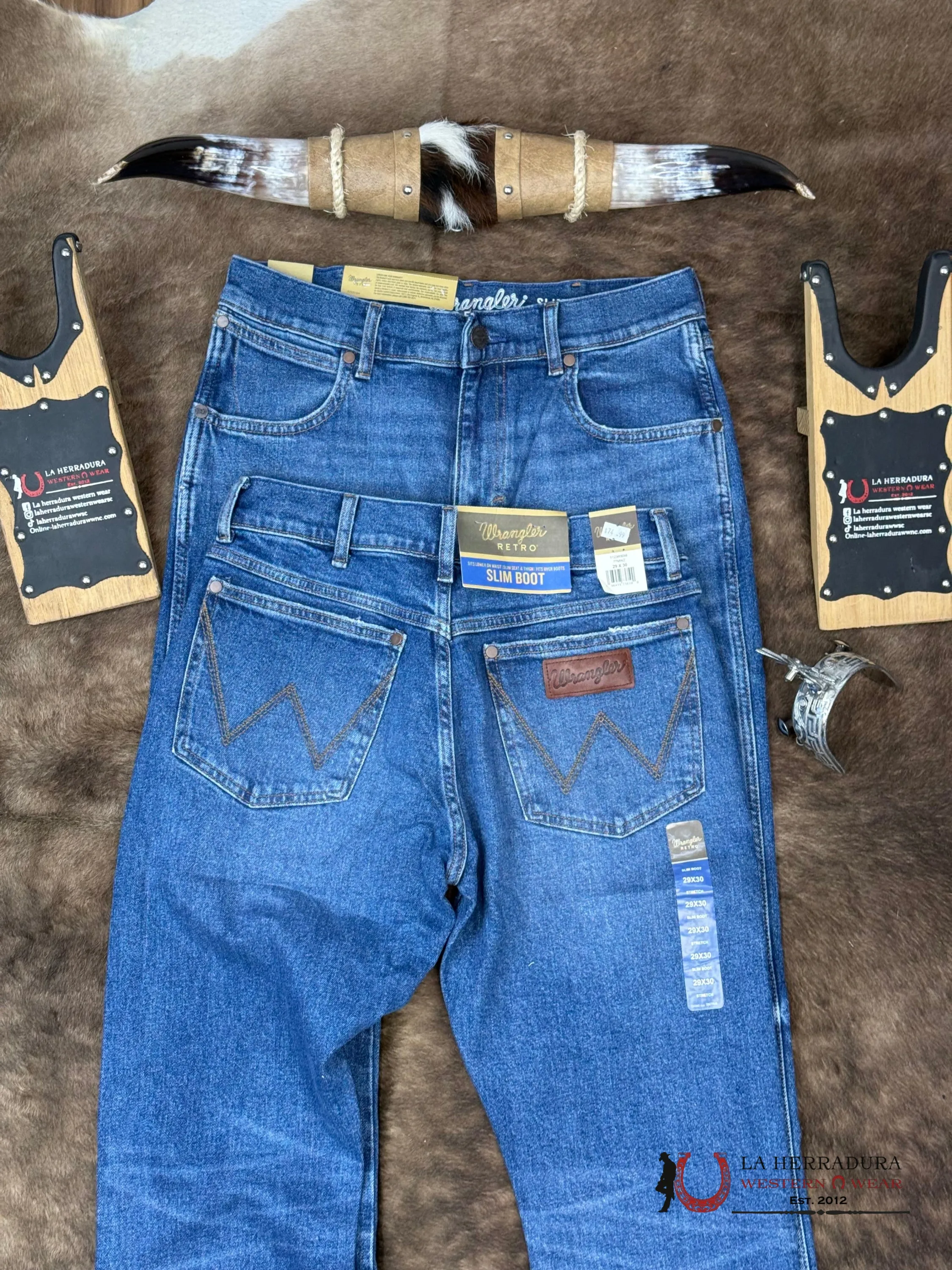 WRANGLER Slim BootCut Light Washed Jean 0659- 77MWZ