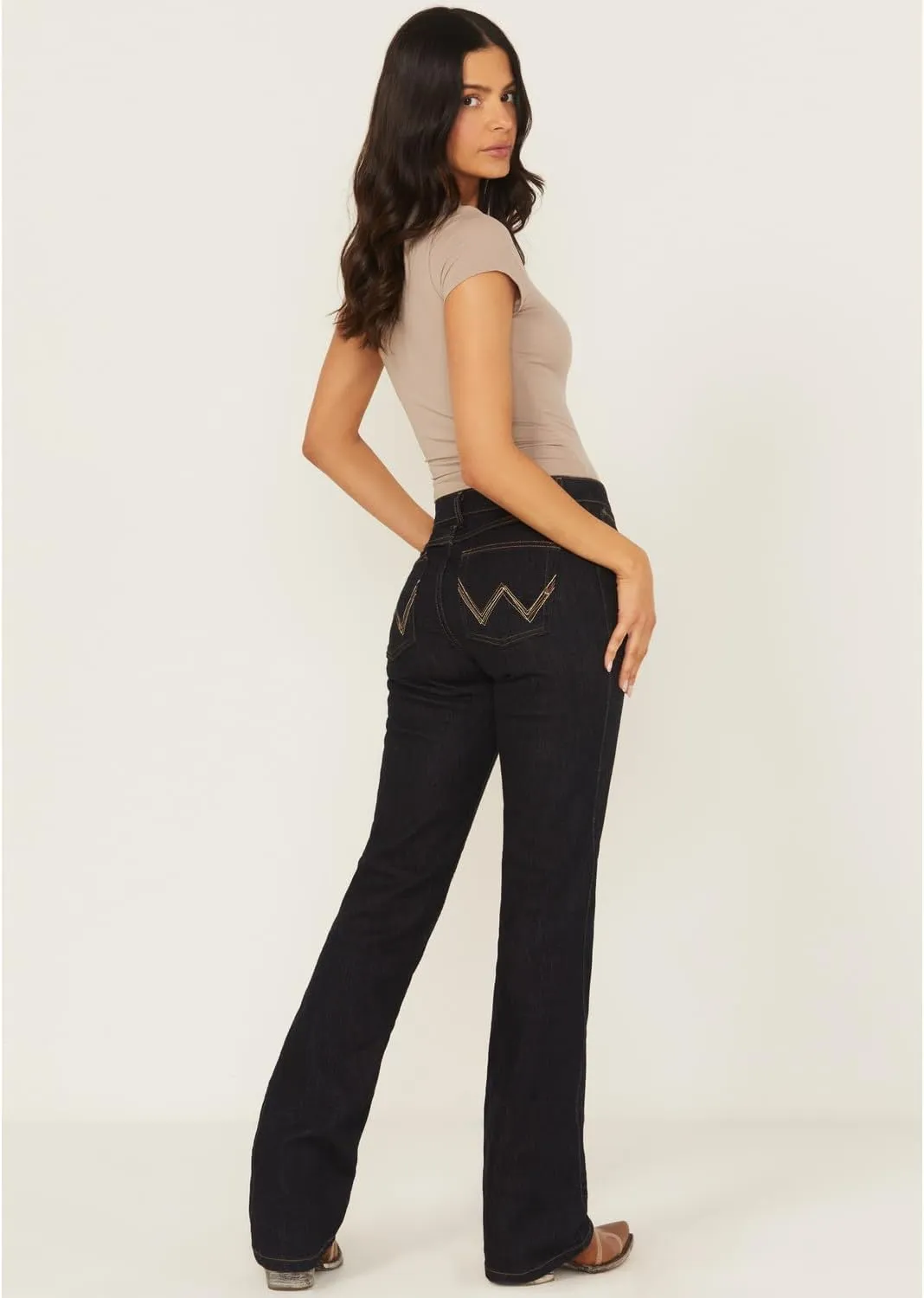Wrangler Women's Q-Baby Mid Rise Boot Cut Ultimate Riding Jean